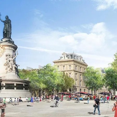 76 - Urban Jardins Du Marais Apartment